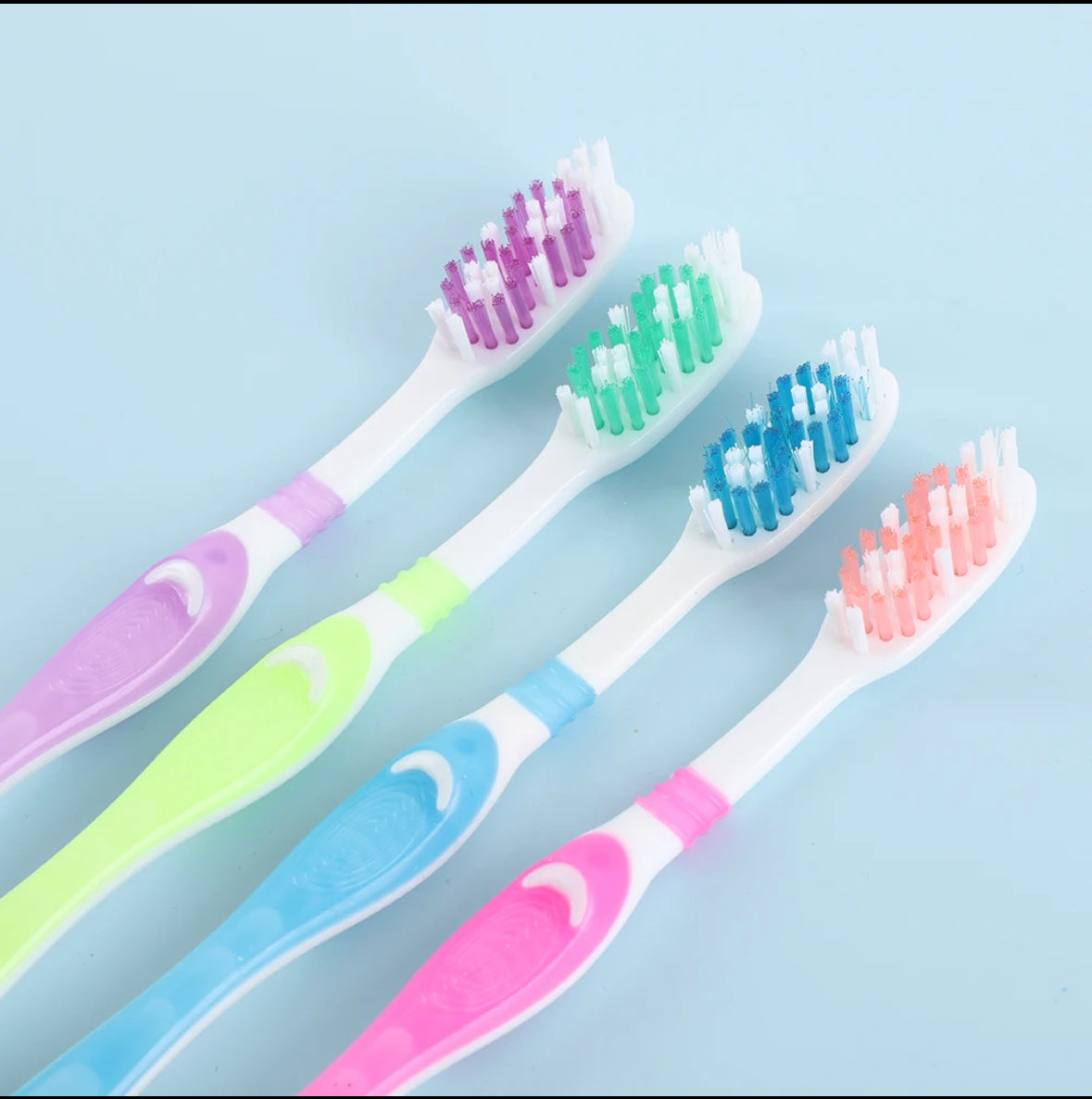 Teen Toothbrush 12 pack